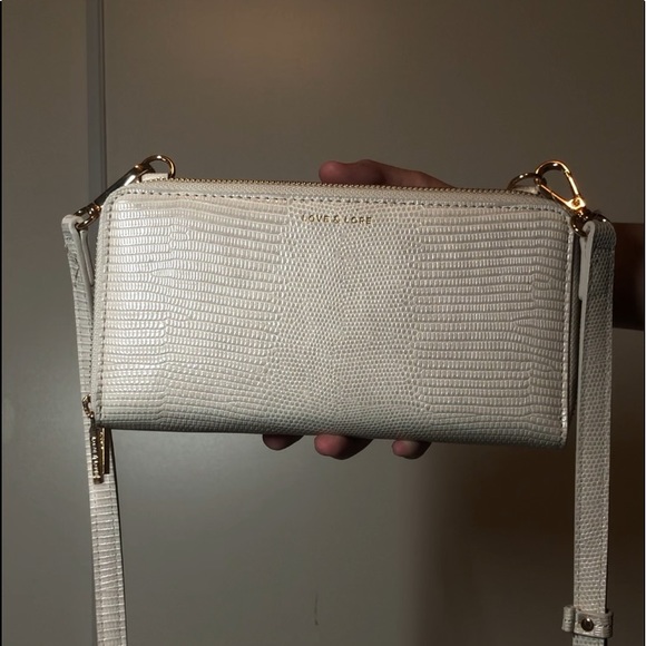 Pink Faux Croc Skin Bag - Picture 4 of 4